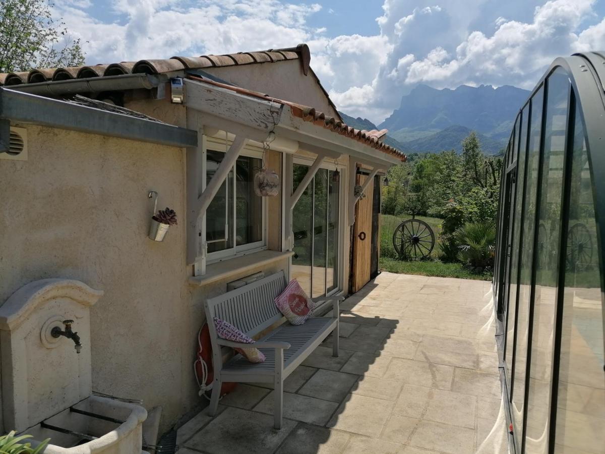 Chambre Avec Jacuzzi Privatif "Le Pecher" Saillans  Zewnętrze zdjęcie